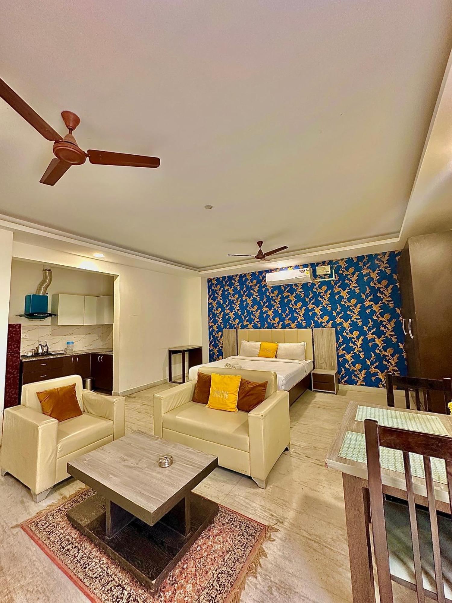 Lime Tree Service Apartment Golf Course Road, Gurgaon Exterior photo